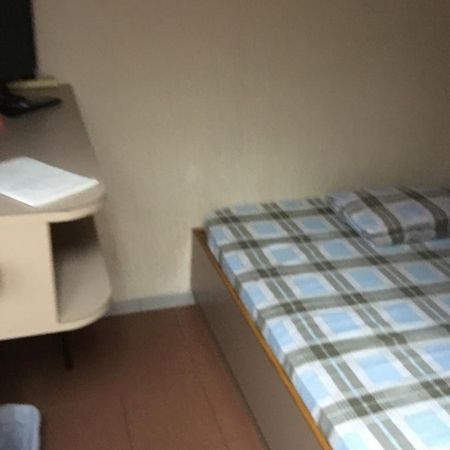 Po Wah Hotel Kowloon  Eksteriør billede