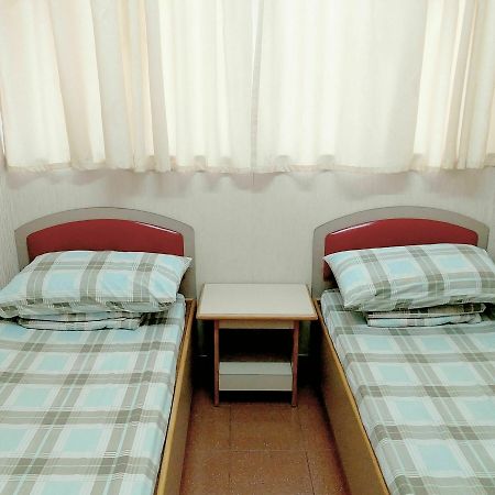 Po Wah Hotel Kowloon  Eksteriør billede